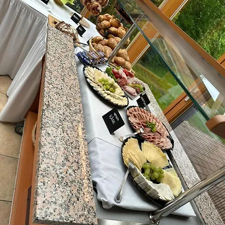 Otel Restaurant Moosmuehle Dietenhofen